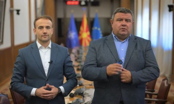 Мицевски и Стојаноски до граѓаните: Ги зголемуваме пензиите и се грижиме за младите