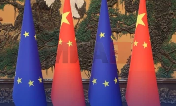 Fon Der Lajen: Marrëdhëniet BE-Kinë kanë arritur në një pikë kthese