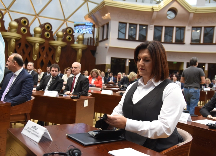 Kuvendi duhet të konstatoj; dorëheqjen e Dimitrovskës, e pastaj në afat prej 10 ditëve të fillojë zgjedhja e Kryetarit të ri të KSHPK-së