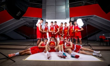 Андреевски: Ќе се бориме за сигурен опстанок и што подобар пласман