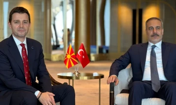 Takim i ministrit Mucunski me ministrin e Punëve të Jashtme të Republikës së Turqisë, Hakan Fidan