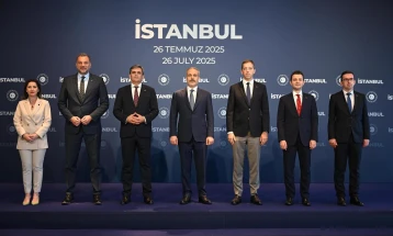 Муцунски учествуваше на првиот состанок на Балканската платформа за мир во Истанбул