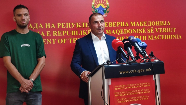 Ангелов: До 13:30 часот се евидентирани 16 пожари на отворен простор, од нив осум се активни