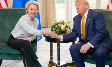 Фон дер Лајен: Со САД постигнавме договор што обезбедува стабилност и предвидливост за двете страни на Атлантикот 