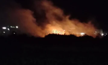 Пожар во Нова Битола, пожарникарите на терен