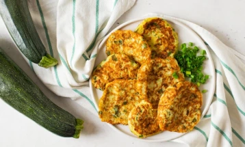 Qofte me kungulleshka