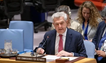 Шефот на УНХЦР: Намалувањето на буџетот на оваа агенција на ОН ги засилува миграциските притисоци врз Европа