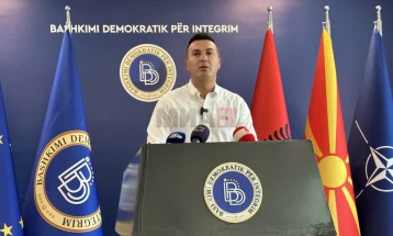 Адеми: Бараме истрага за работата на безбедносните служби од 1945 наваму и проверка на потеклото на имот на сите носители на јавни функции