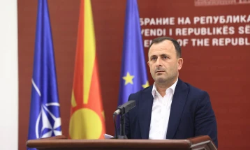 Митрески: Интерпелацијата нема правни последици и СДСМ нема да учествува во гласањето, одлуката е на обвинителот