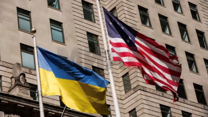 Refugjatët ukrainas do të mund të qëndrojnë në SHBA deri në fund të luftës