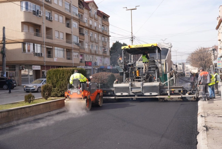 Куманово склучи договори за 20 проекти, за шест ќе треба да ја докомплетира документацијата