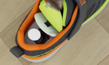 „Скечерс“ со модел на патики за деца, што ветува поголема безбедност