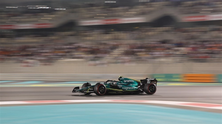 Астон Мартин продава акции за 146 милиони долари, тимот е проценет на 3,2 милијарди долари