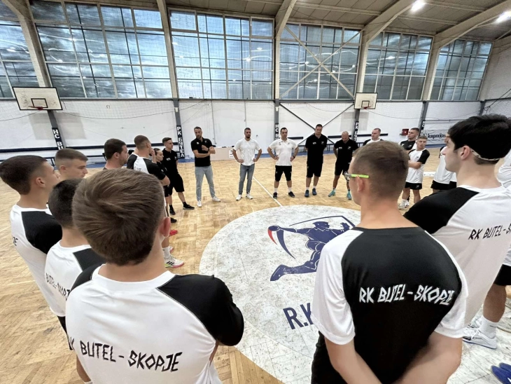 Бутел со пет нови играчи во составот за новата сезона