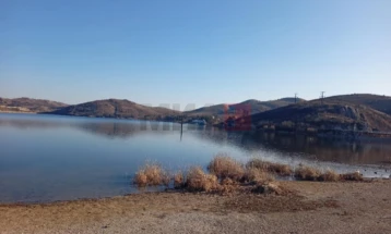 Водата во велешкото езеро „Младост“ и понатаму забранета за капење, рекреација и наводнување