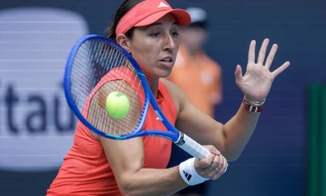 Пегула елиминирана од 386. светска тенисерка во 3. коло на турнирот во Монтреал