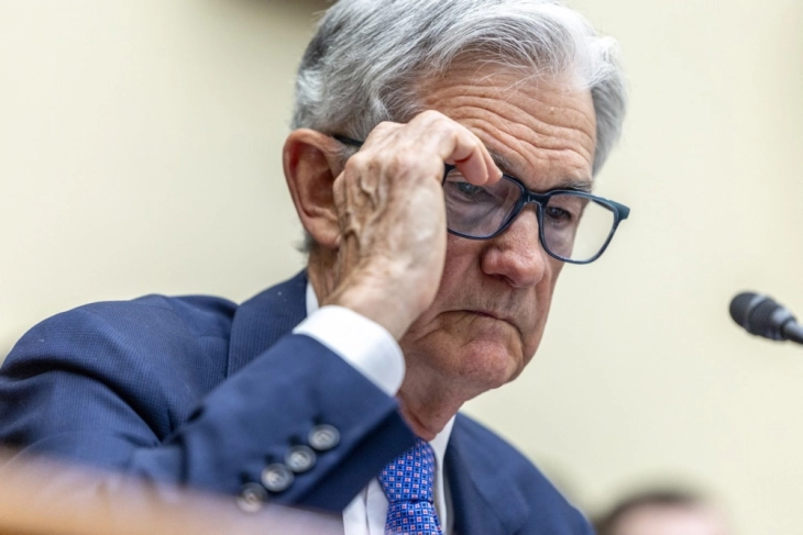 Трамп вели дека Пауел од ФЕД треба да поднесе оставка