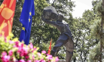 Shënimi i Ilindenit në Krushevë, Pelincë dhe Shkup