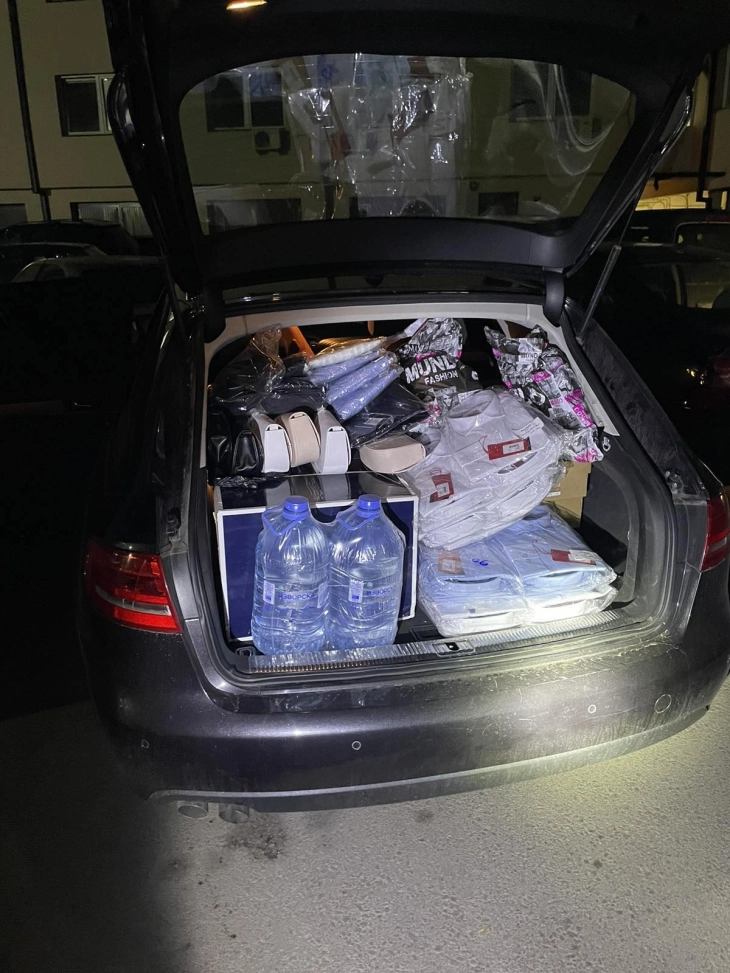 Запленета поголема количина брендирана стока без документација, приведено едно лице