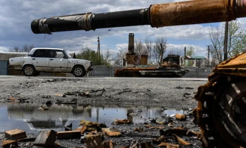 2 dead as Ukraine targets Russian infrastructure in drone attacks