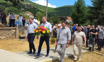 Mickoski pays respects to Ilinden fighters in Struga village of Tashmarunishta