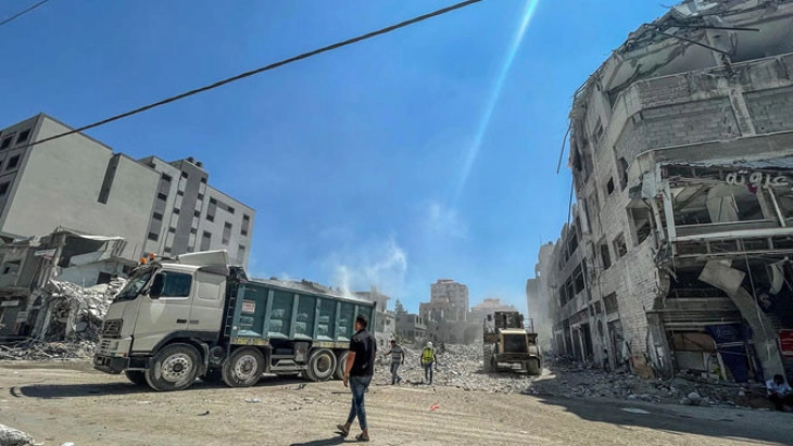 Се очекува во Појасот Газа да влезат два камиона со вкупно 107 тони дизел