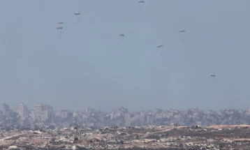 Të paktën 23 veta e kanë humbur jetën në afërsi të pikave për ndihmë në Gazë