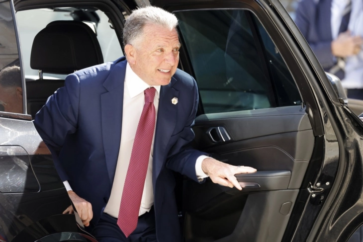 Tramp: Uitkof mund të vizitojë Rusinë të mërkurën ose të enjten