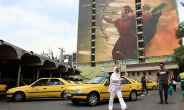 Иран формира Совет за одбрана предводен од претседателот Пезешкијан