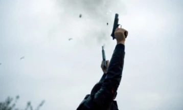 Изминатиов месец од пукање со огнено оружје на свадби и веселби во Полошкиот регион од залутани куршуми, оштетени пет автомобили