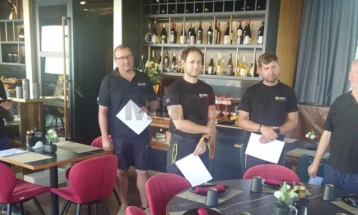 Angellov përcolli ekipin e aviacionit të helikopterit 