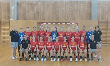 Прва победа за Македонија на ЕП за кадетки во ракомет