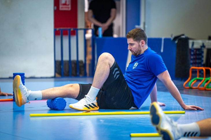 Аларов: Имаме доволно време да ја темпираме формата