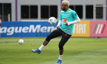 Nejmar i gatshëm për kthim tek kombëtarja e Brazilit