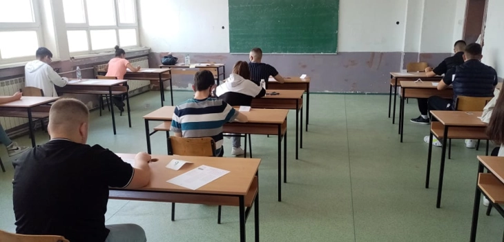 Средна оценка 3.69 од државната матура во јунскиот испитен рок