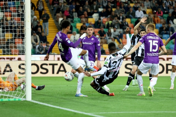 Во Италија, платите на фудбалерите ќе бидат намалени за 25% ако испаднат во Серија Б