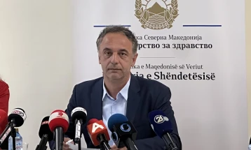 Aliu: Për pacientë onkologjikë hyrja në parkingun e ri të Qendrës Klinike do të jetë falas, më shtrenjtë do të jetë për qytetarë të cilët nuk janë pacientë