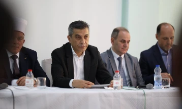 Panel diskutim për drejtësi dhe dije: Medreseja “Isa Beu” sot një histori suksesi!