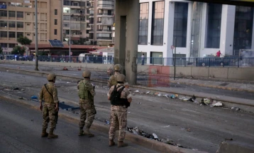 Qeveria libaneze miratoi objektivat e propozimit amerikan për çarmatosjen e Hezbollahut