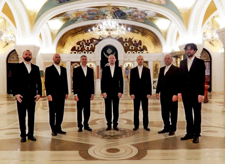 Вечер на духовни и популарни песни на „Охридско лето“ со српскиот професионален хор „Свети Серафим Саров“