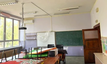 Реконструкција на училиштето „11 Октомври“ во Центар