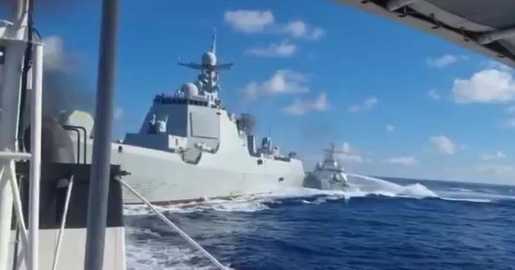 Два кинески брода се судрија за време на потера по филипински патролен брод