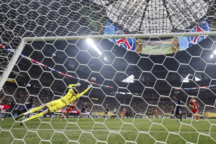 ПСЖ и Тотенхем ќе играат за трофејот во Супекупот на УЕФА