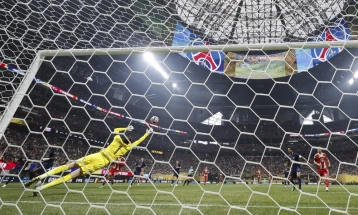 ПСЖ и Тотенхем ќе играат за трофејот во Супекупот на УЕФА