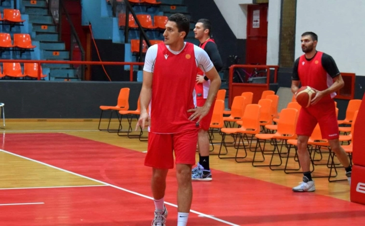 Мекиќ ќе го пропушти натпреварот со Романија