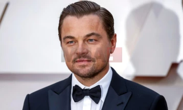 Леонардо Дикаприо жали за улогата што му ја препуштил на Марк Волберг во 90-тите