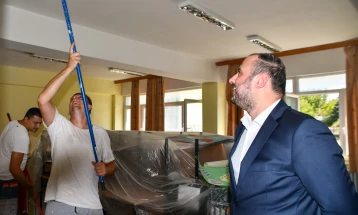 Ѓорѓиевски во увид на реконструкцискиот зафат во ООУ „Круме Кепески”