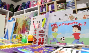 Ристески: Утре започнува втората „Училишна кошница“, очекувам заштеда за семејствата од 800 до 2.000 денари од ученик