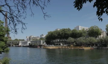 Телата на четворица мажи пронајдени во водите на Сена крај Париз