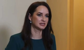 Летонската министерка за социјални работи, Инге Ругиниене, номинирана за нова премиерка